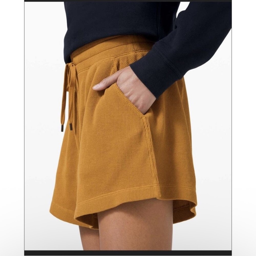 Lululemon Mellow In High-Rise Short 5" Waffle Spiced Bronze Size 10